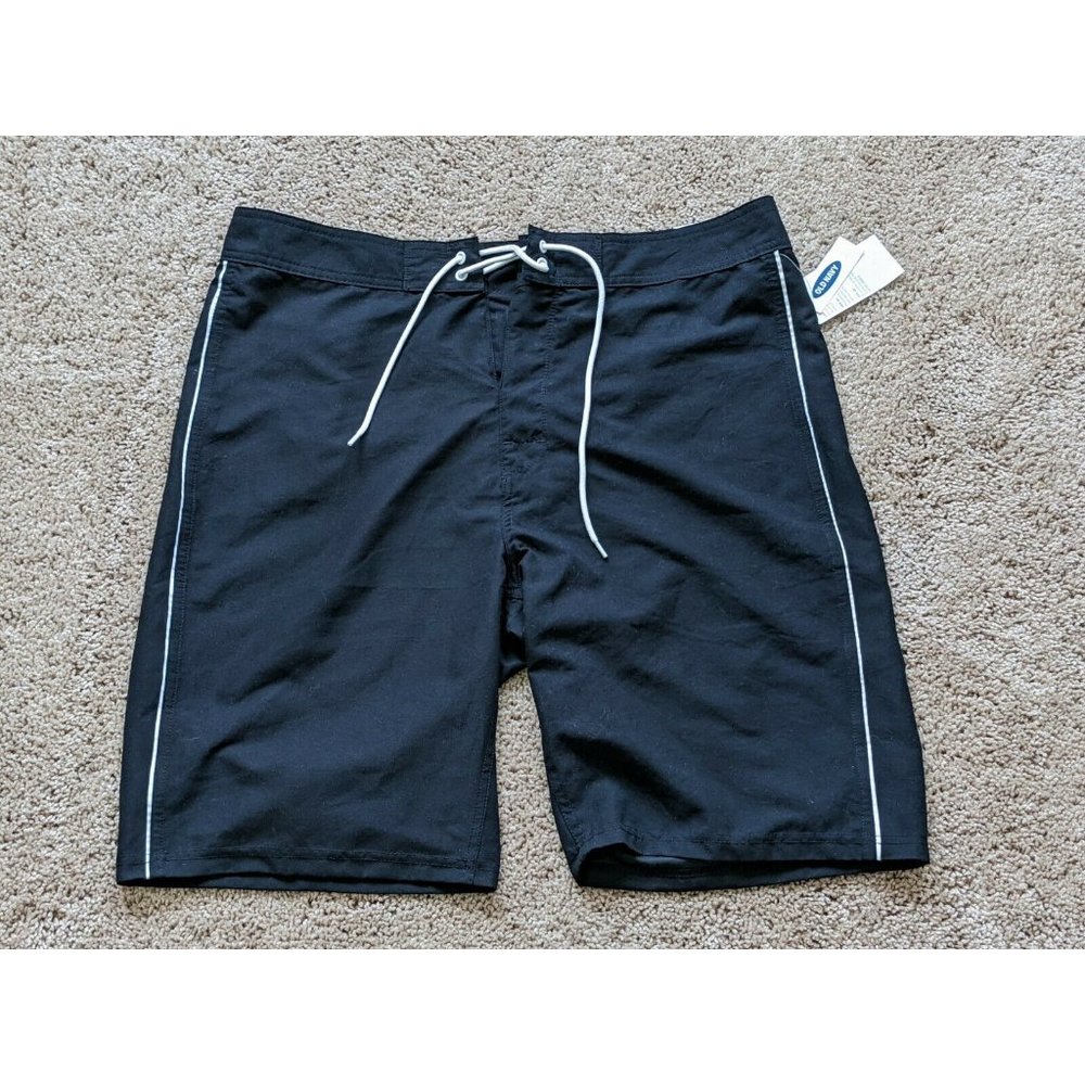 NWT OLD NAVY CALIFORNIA MENS SWIMMING TRUNKS SZ.36